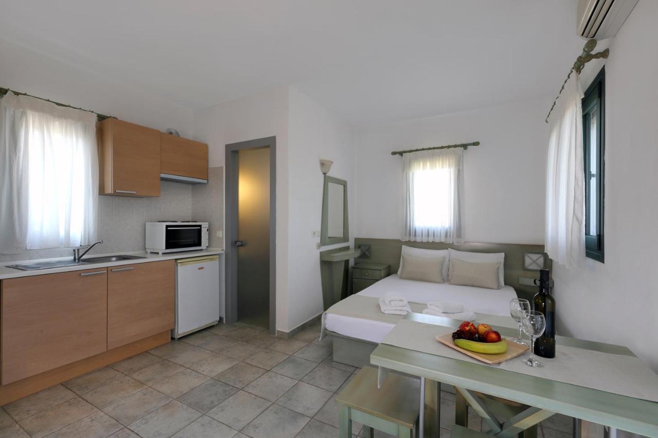 Maistrali Apartments Órmos Panajías Eksteriør bilde